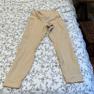 Lululemon Align Pant 25” Pockets size 6  brand new with tags